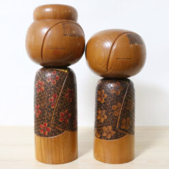 Kano Chiyomatsu Vintage Kokeshi Omoi Right