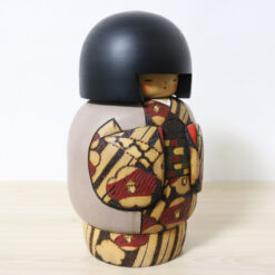 Kobayashi Inosuke Kokeshi Doll Mountain Camellia Right