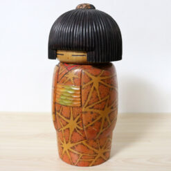 Sekiguchi Toa Vintage Kokeshi Doll Omokage Left