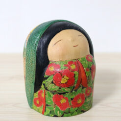 Yuko Yamazaki Creative Kokeshi Red Camellia Right