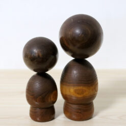 Hideo Ishihara Kokeshi Doll Set Wataboshiko Back