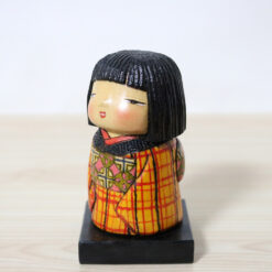 Ichiko Yahagi Kokeshi Doll Miyu Left