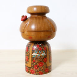 Kano Chiyomatsu Vintage Kokeshi Doll Flower Garden