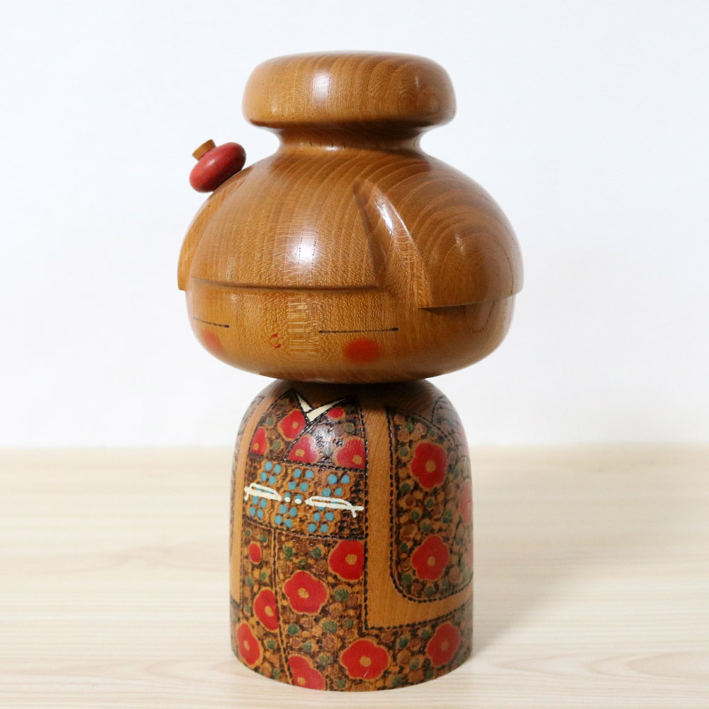 Kano Chiyomatsu Vintage Kokeshi Doll Flower Garden Left