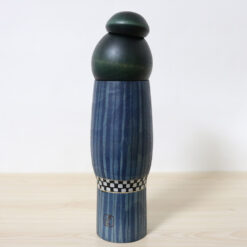Sekiguchi Sansaku Vintage Japanese Kokeshi Doll Tsuya Back