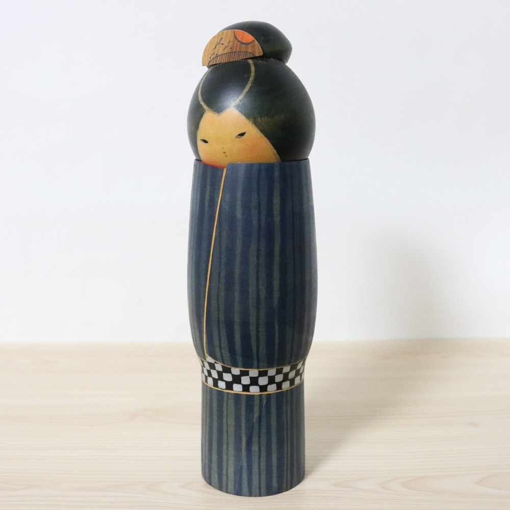 Sekiguchi Sansaku Vintage Japanese Kokeshi Doll Tsuya Left