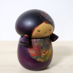 Sekiguchi Sansaku Vintage Kokeshi Ajisai Right