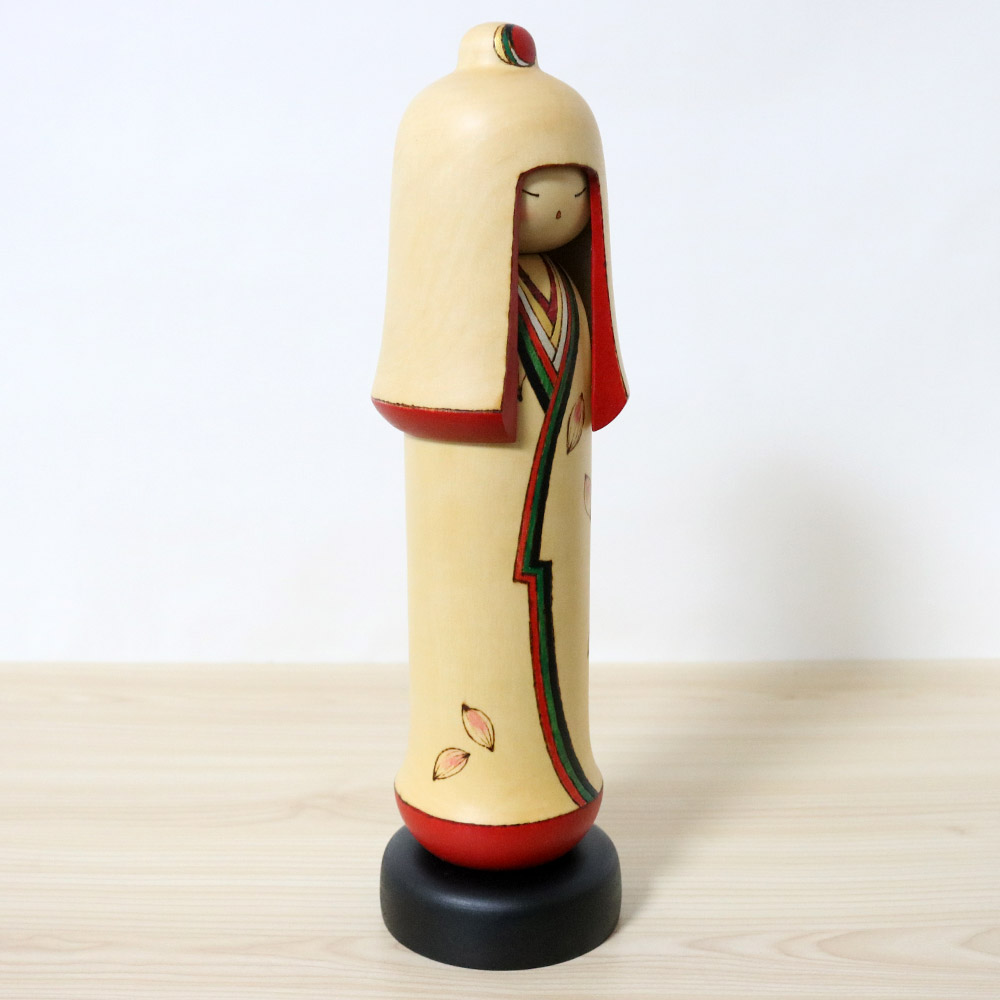 Sekiguchi Sansaku Vintage Kokeshi Doll White Lotus Right
