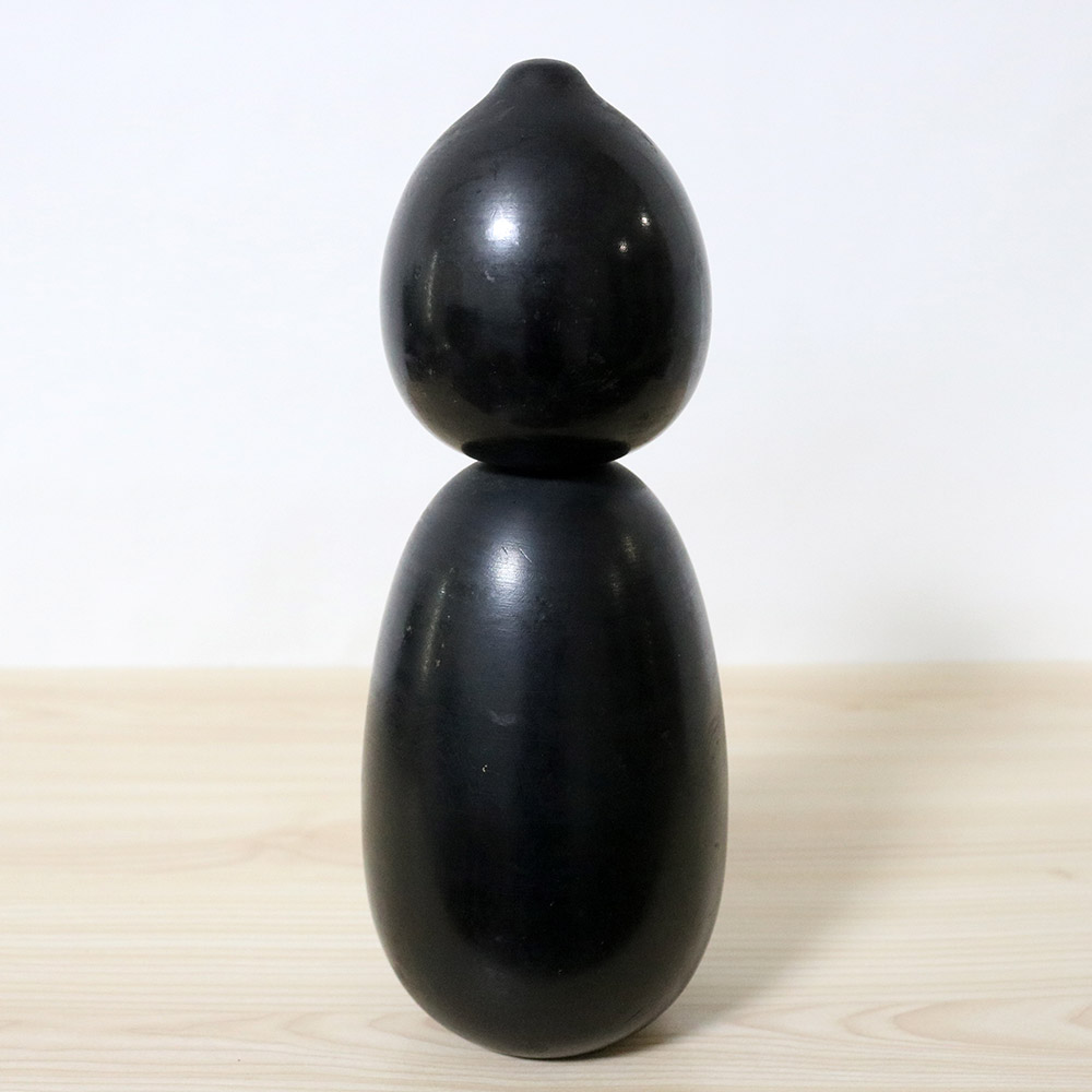 Watanabe Masao Vintage Kokeshi Doll Back
