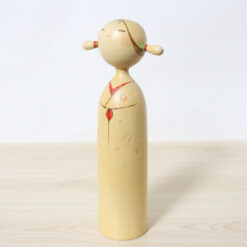 Kato Tatsuo Vintage Kokeshi Doll Otome Left