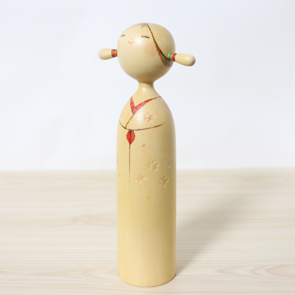 Kato Tatsuo Vintage Kokeshi Doll Otome Left