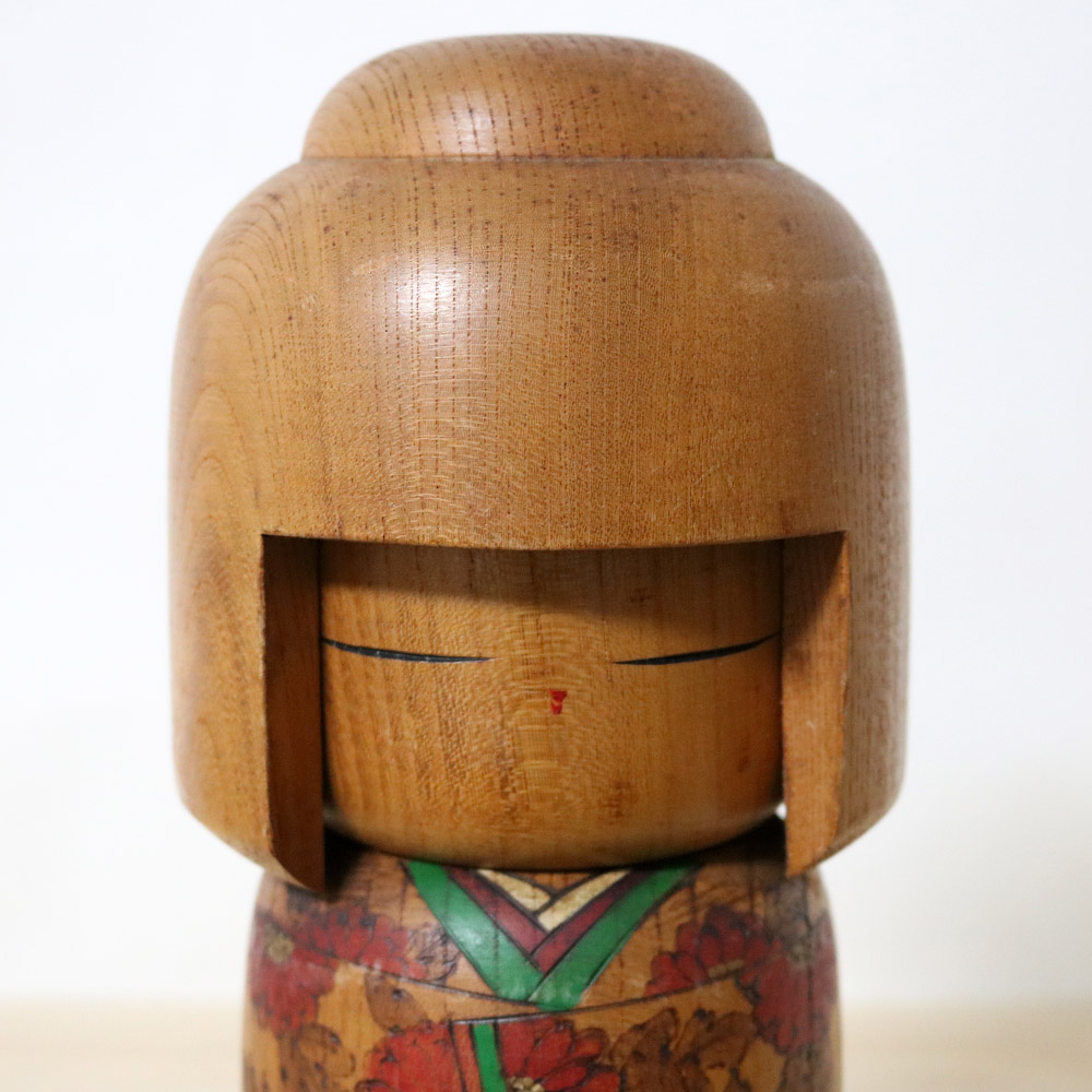 Sato Suigai Vintage Kokeshi Doll Kikunohana Face