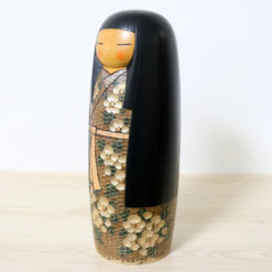 Kaoru Nozawa Kokeshi Doll Mountainside Left
