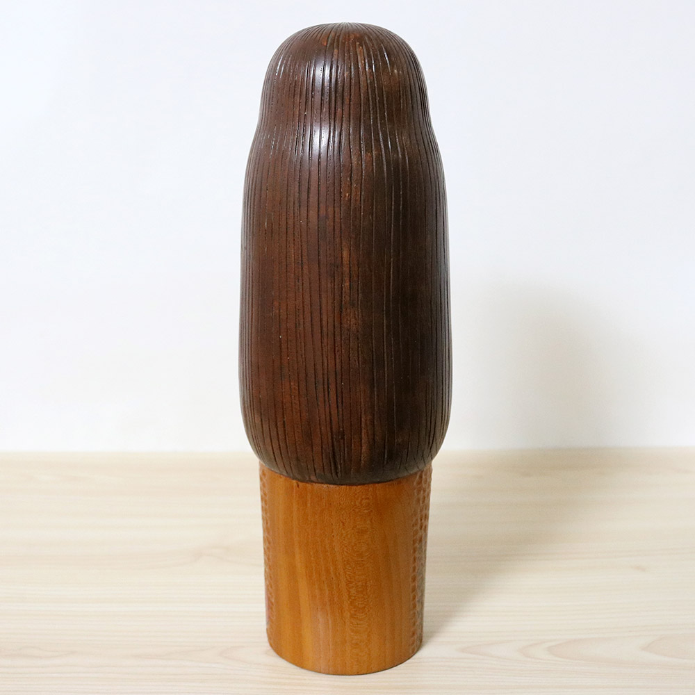 Takahashi Toshiharu Vintage Kokeshi Doll Late Autumn Warmth Back