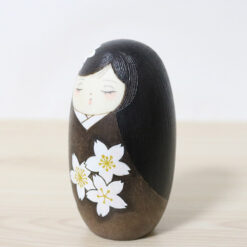 Hirano Nagisa Creative Kokeshi Doll Announcing Spring Left