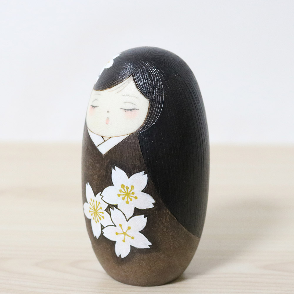 Hirano Nagisa Creative Kokeshi Doll Announcing Spring Left